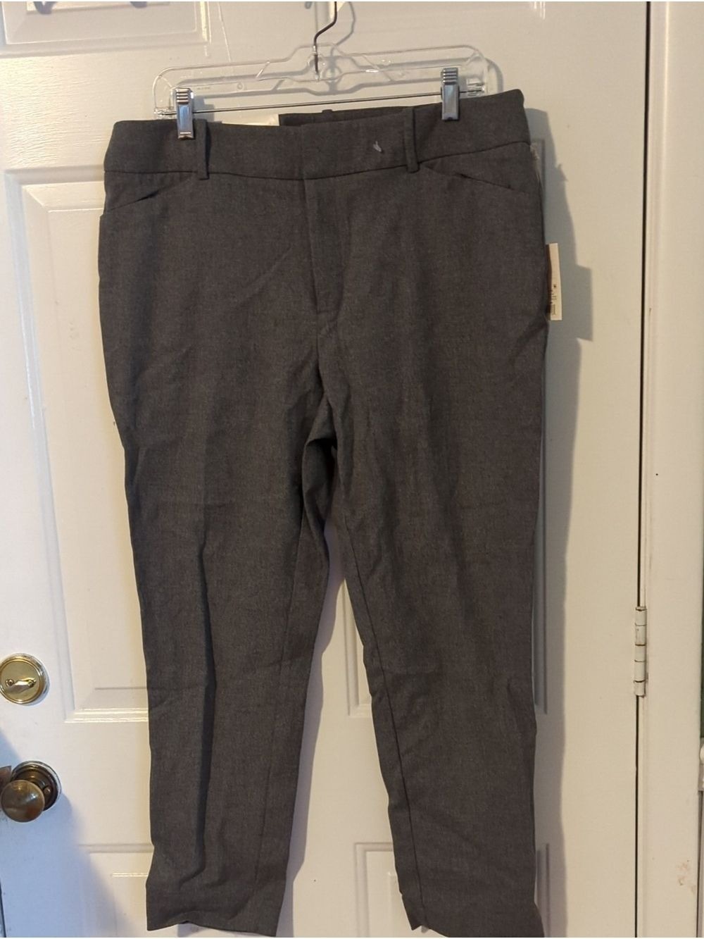 NWT Women's A New Day Gray Dress Pants Classic Tailored Fit Ankle Size 14